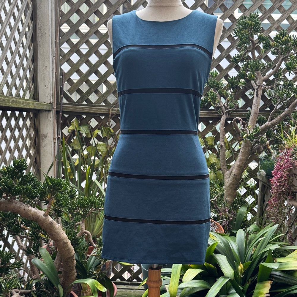 ERIN by Erin Fetherston Teal and Black Short Dress.Size 4